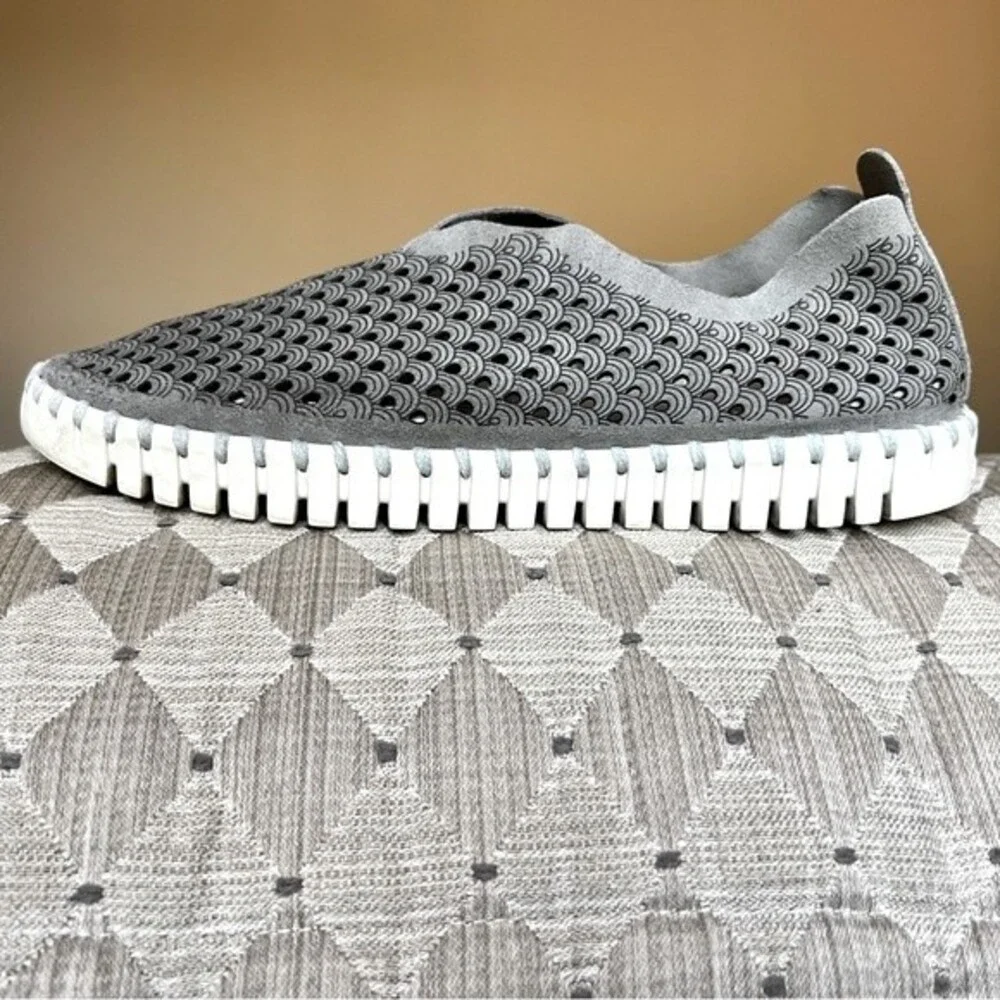 Ilse Jacobsen Gray Tulip Scalloped Slip On Shoes White Sole EU‎ 40 US 9.5 - 10
